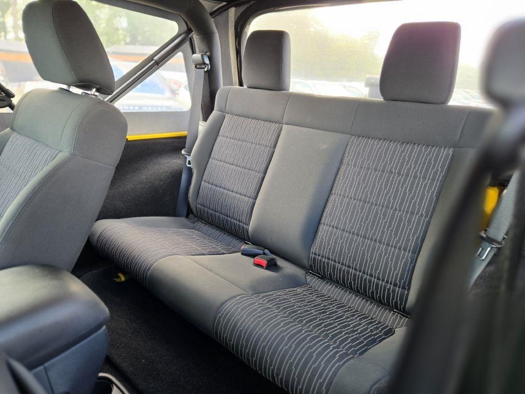Jeep Wrangler Sport 4WD 2011