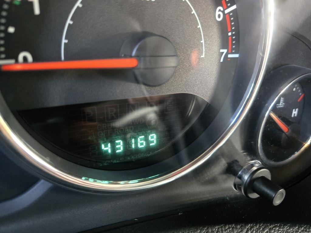 Jeep Wrangler Sport 4WD 2011