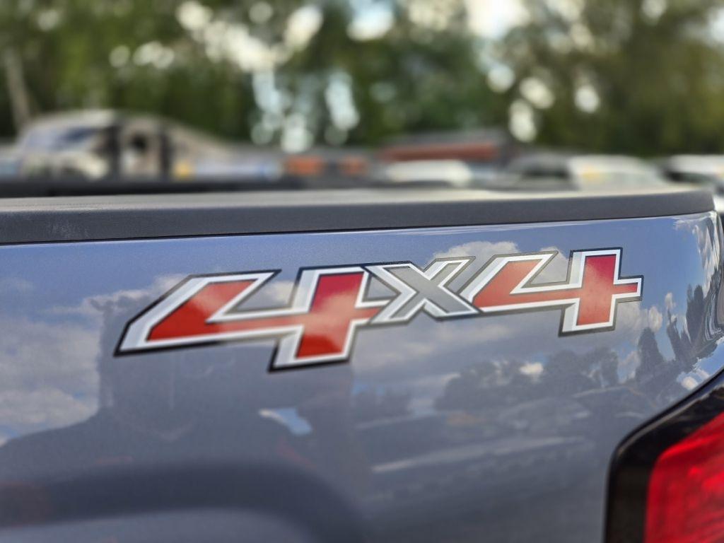 Chevrolet Silverado 1500 LT Crew Cab 4WD 2015