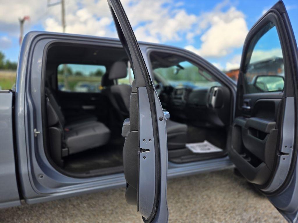 Chevrolet Silverado 1500 LT Crew Cab 4WD 2015