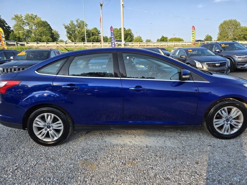 Ford Focus SEL Sedan 2012