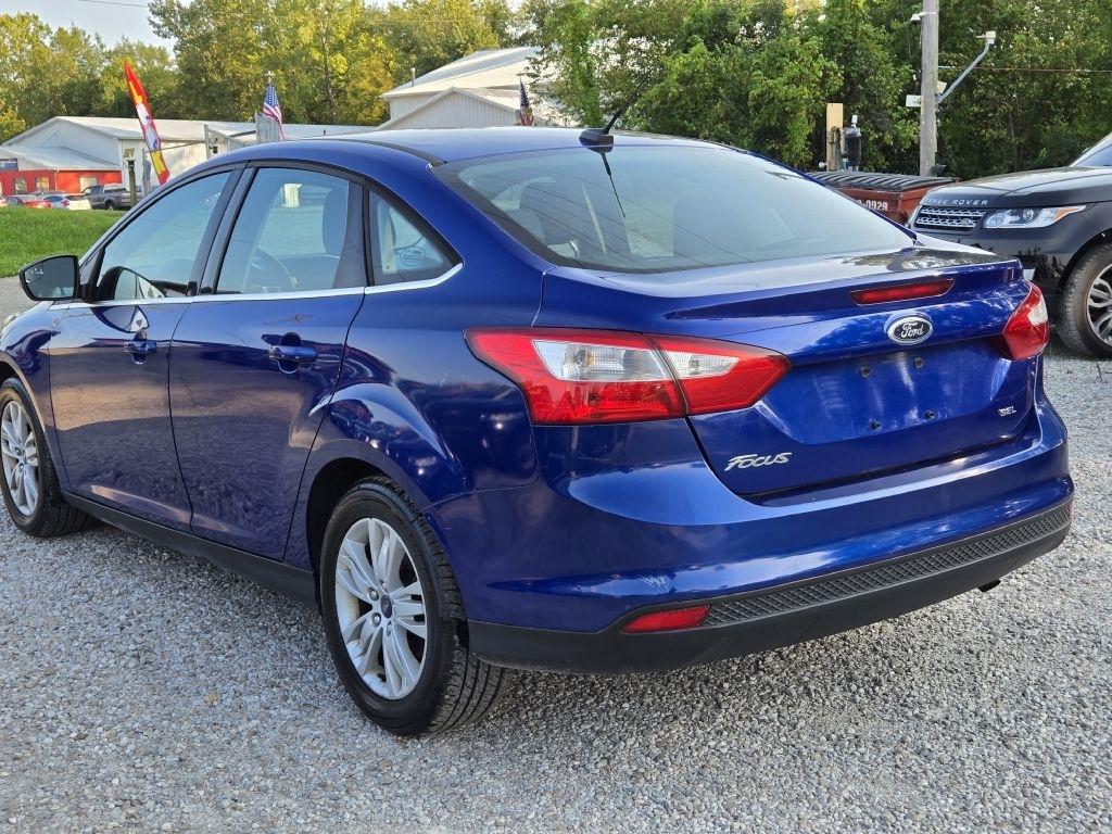 Ford Focus SEL Sedan 2012