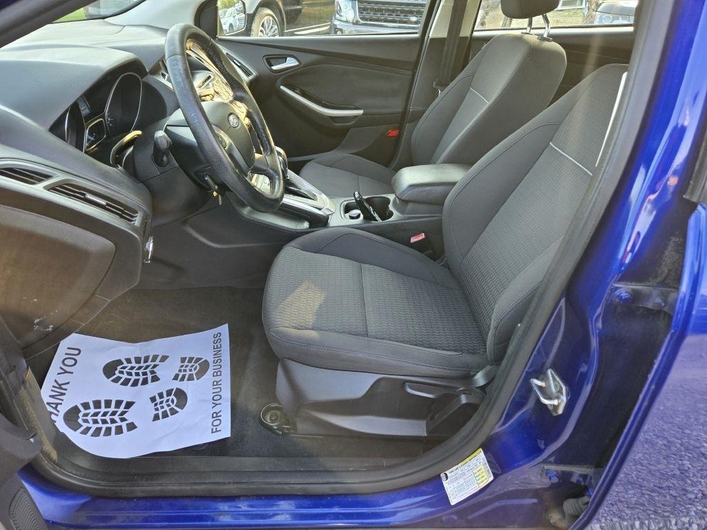 Ford Focus SEL Sedan 2012