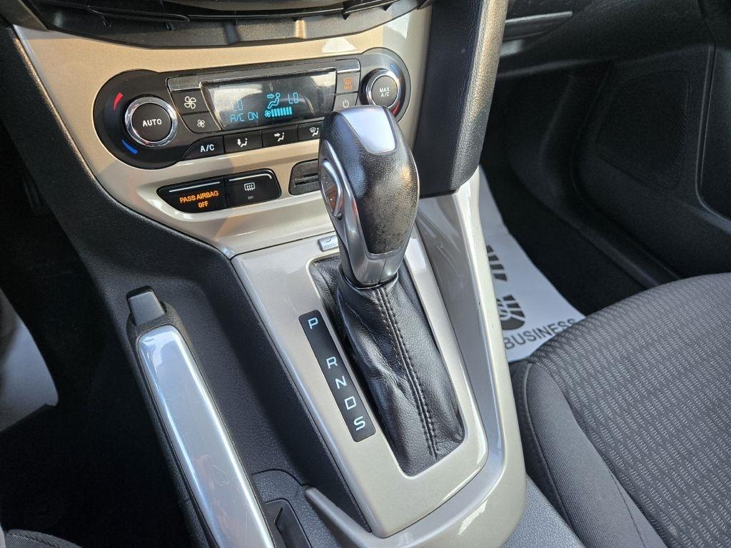 Ford Focus SEL Sedan 2012