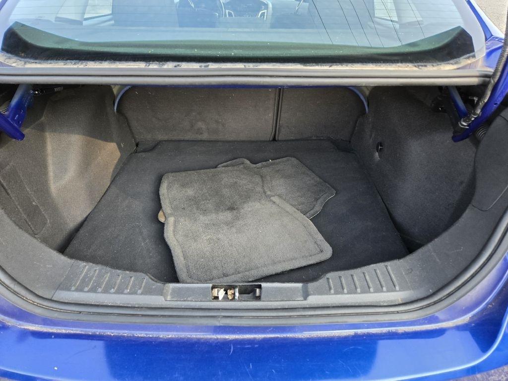 Ford Focus SEL Sedan 2012