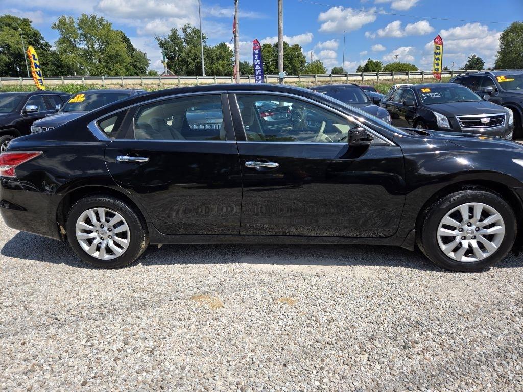 Nissan Altima 2.5 S 2014