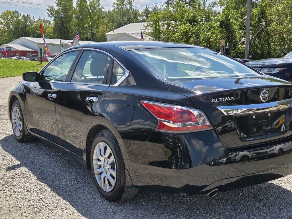 Nissan Altima 2.5 S 2014