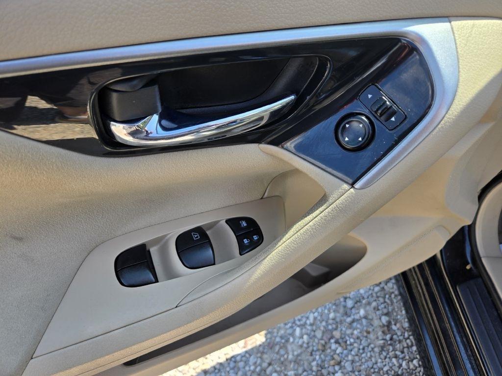Nissan Altima 2.5 S 2014