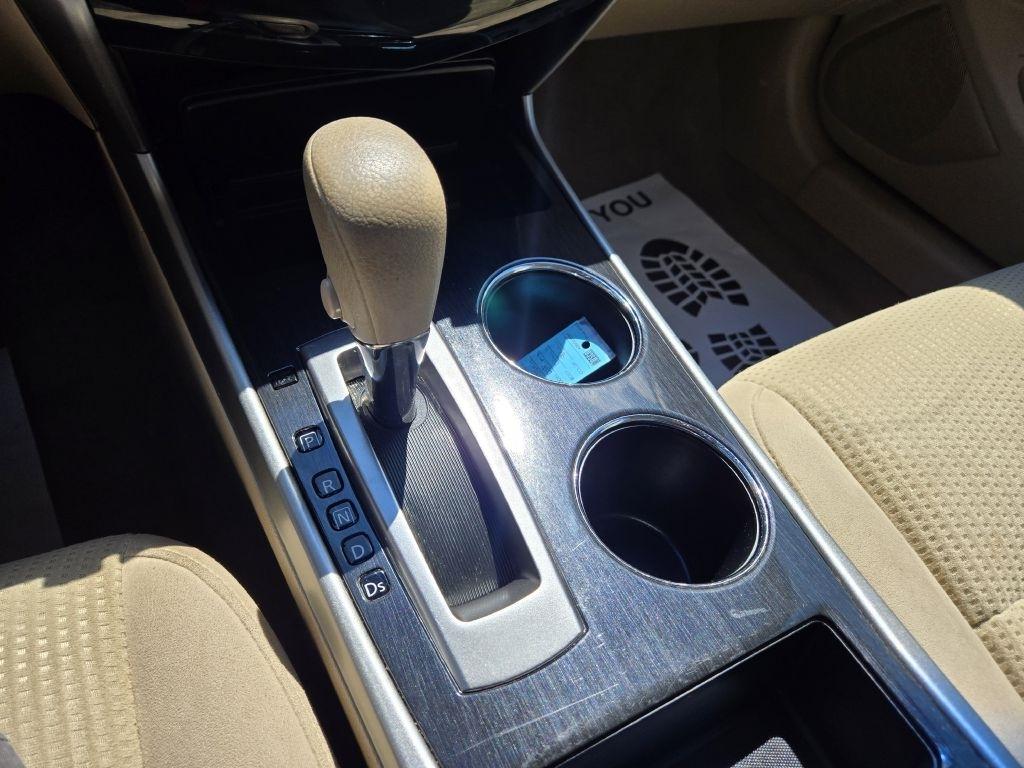 Nissan Altima 2.5 S 2014