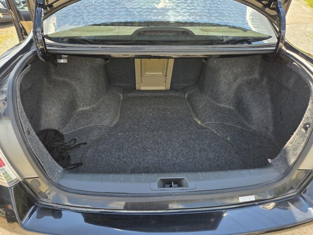 Honda Accord LX sedan AT 2011
