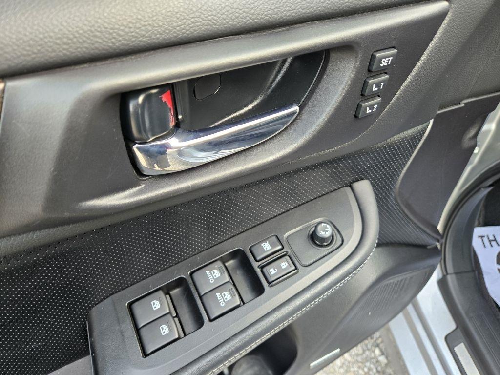 Subaru Legacy 2.5i Limited 2016