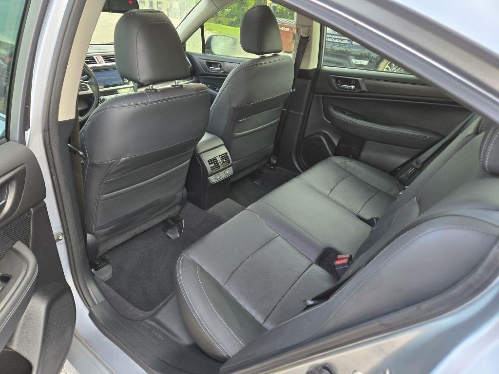 Subaru Legacy 2.5i Limited 2016
