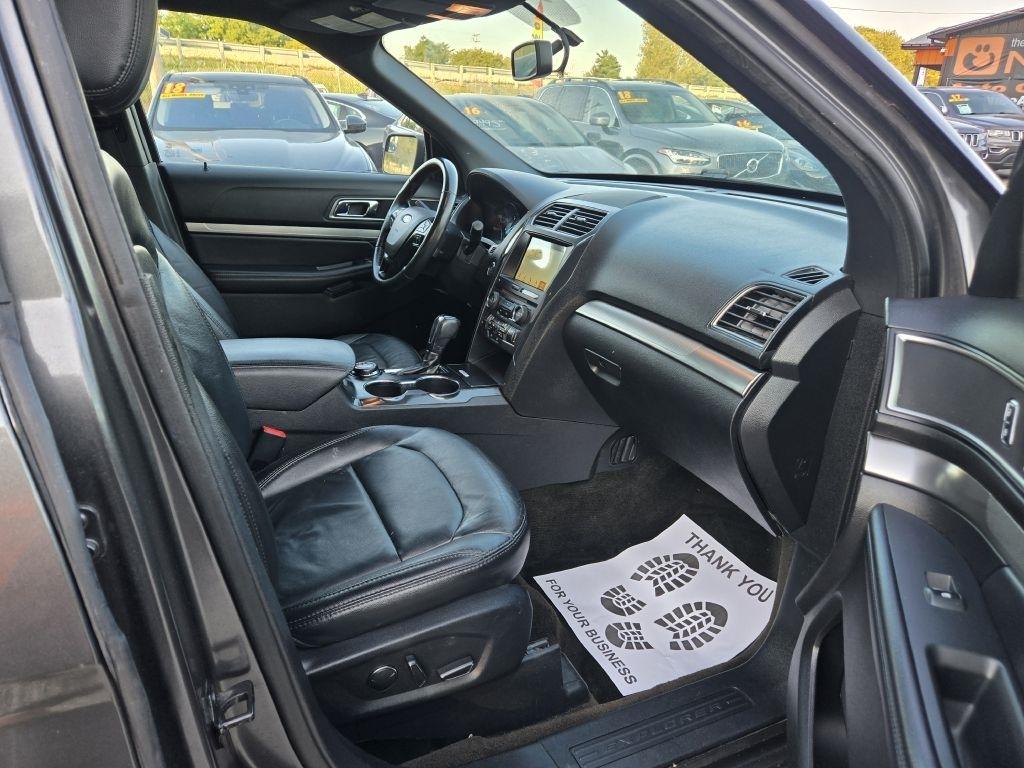 Ford Explorer XLT 4WD 2018