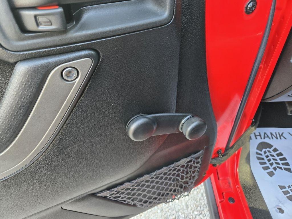 Jeep Wrangler Sport 4WD 2015