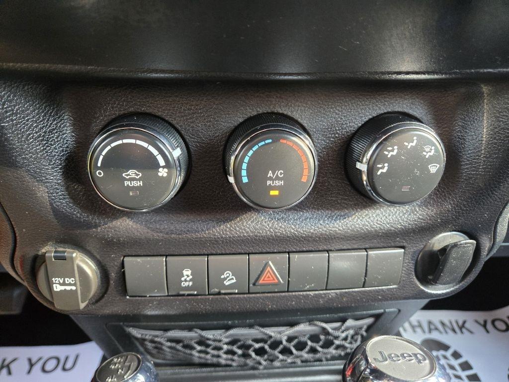 Jeep Wrangler Sport 4WD 2015