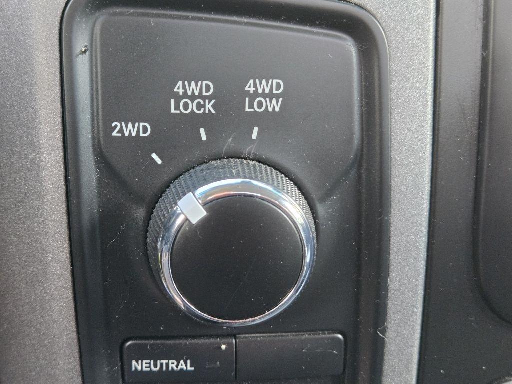 RAM 1500 Tradesman Regular Cab LWB 4WD 2014