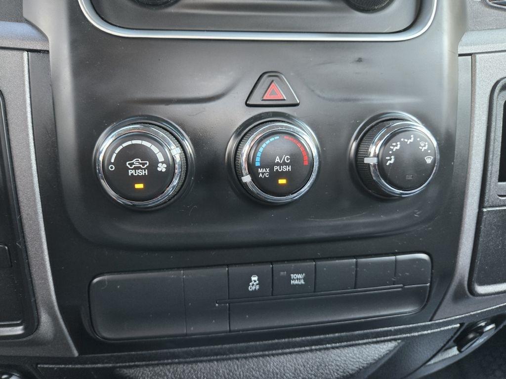 RAM 1500 Tradesman Regular Cab LWB 4WD 2014