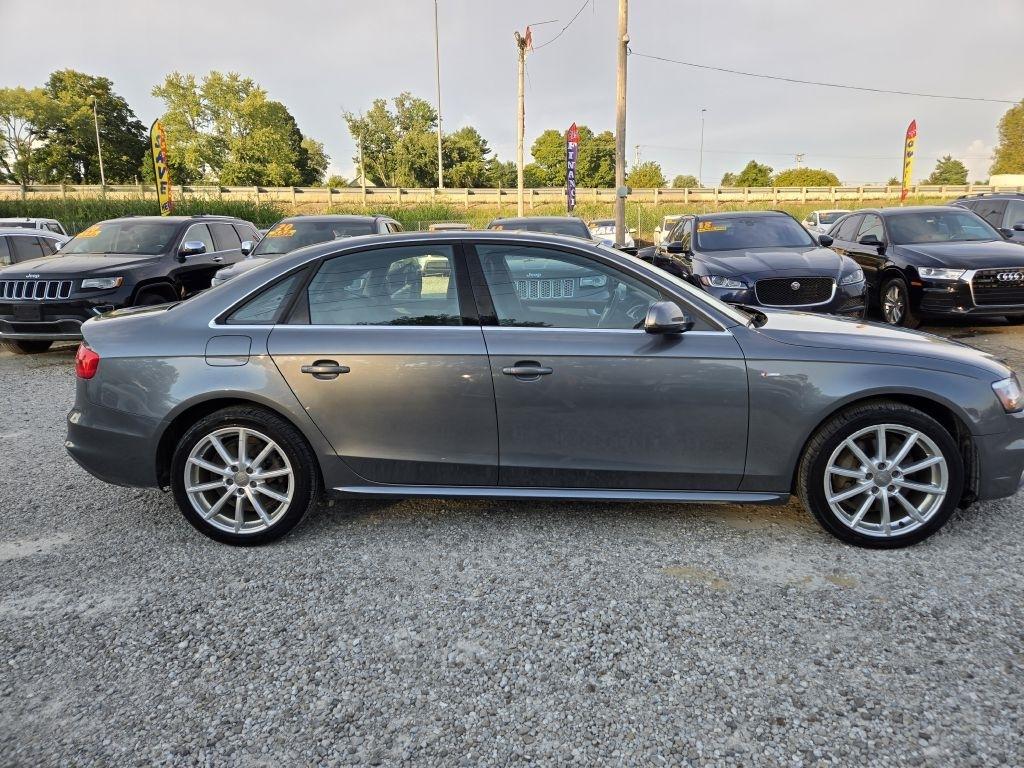 Audi A4 2.0T Premium quattro Sedan AWD 8A 2016