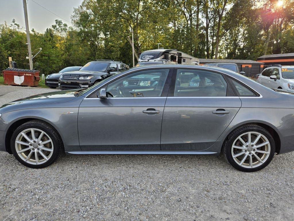Audi A4 2.0T Premium quattro Sedan AWD 8A 2016