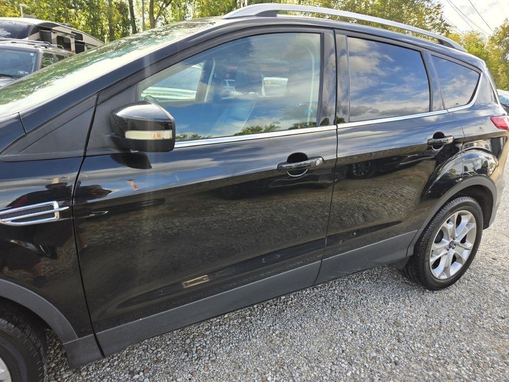 Ford Escape Titanium 4WD 2015