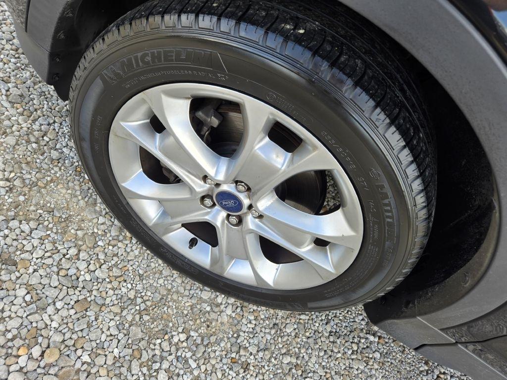 Ford Escape Titanium 4WD 2015