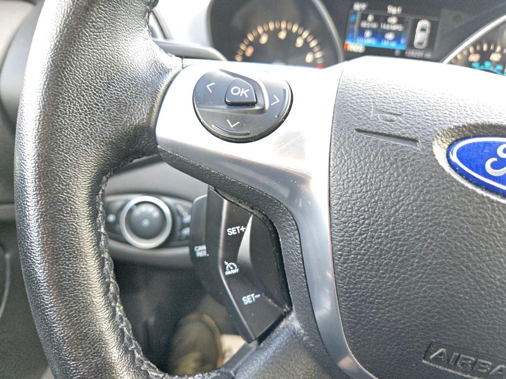 Ford Escape Titanium 4WD 2015