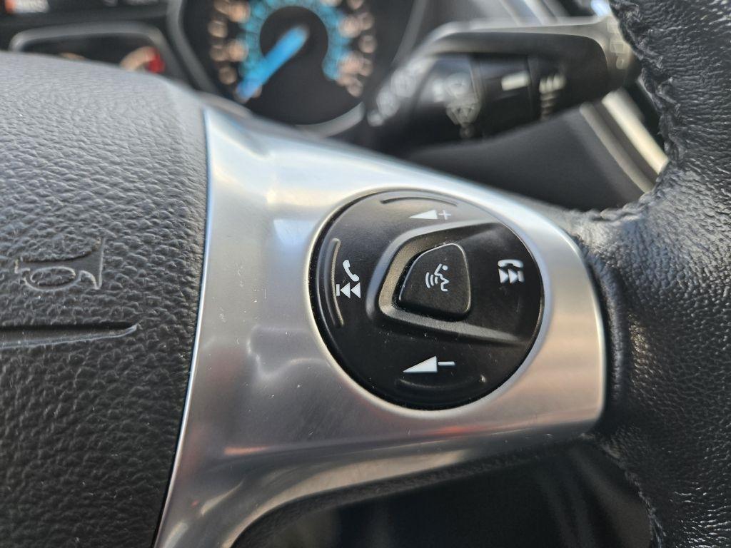 Ford Escape Titanium 4WD 2015