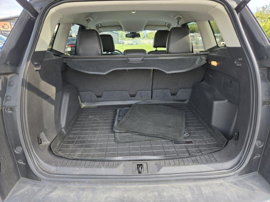 Ford Escape Titanium 4WD 2015