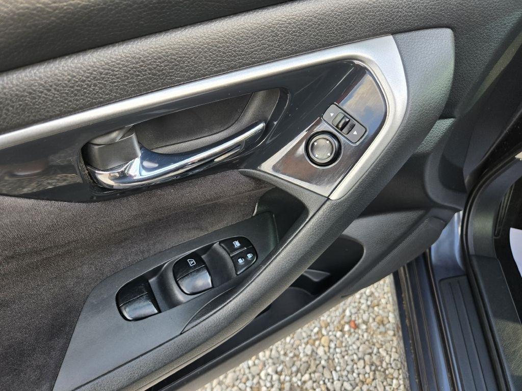 Nissan Altima 2.5 S 2013