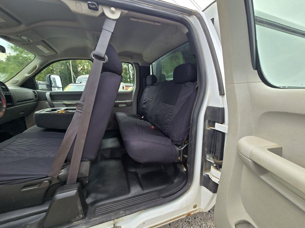 Chevrolet Silverado 2500HD Work Truck Ext. Cab 4WD 2013