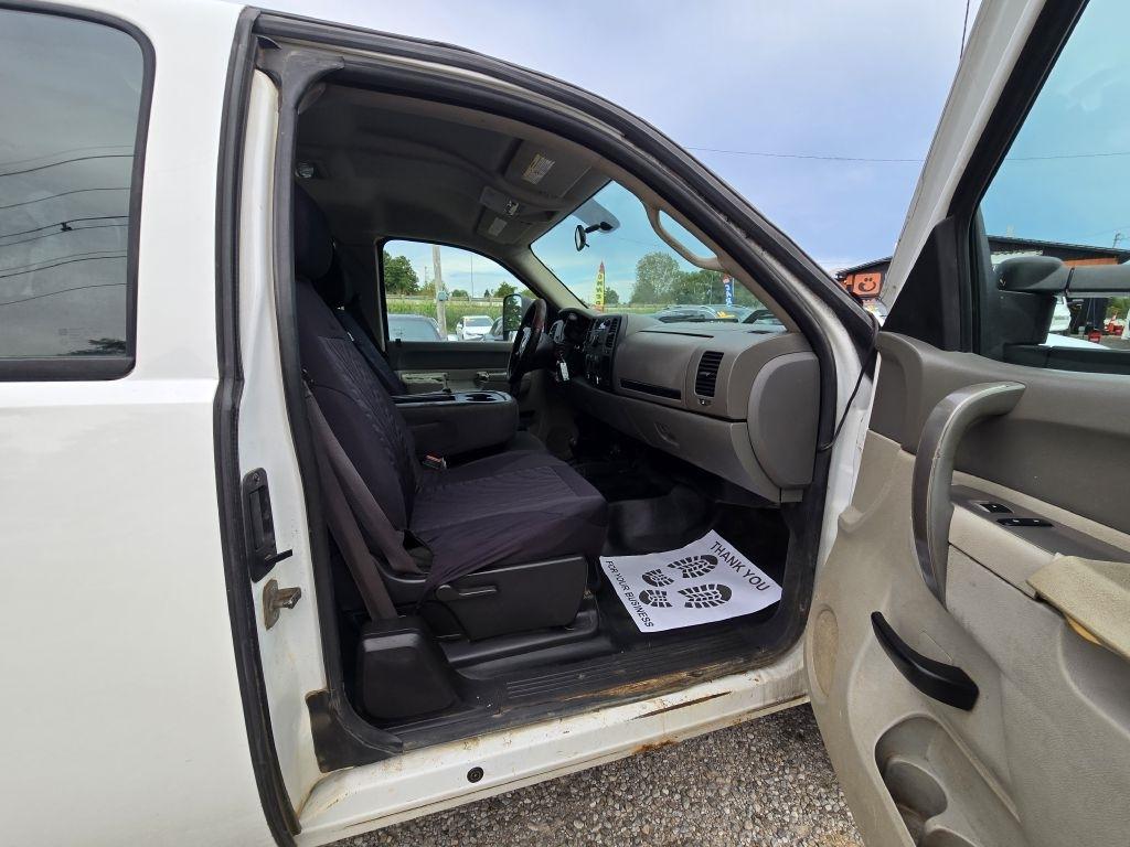 Chevrolet Silverado 2500HD Work Truck Ext. Cab 4WD 2013