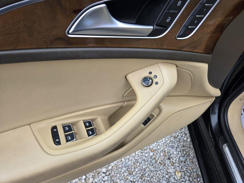 Audi A6 3.0T quattro Tiptronic 2012