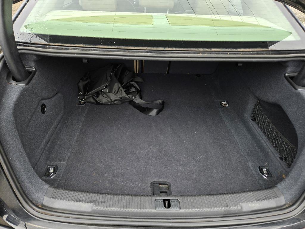 Audi A6 3.0T quattro Tiptronic 2012