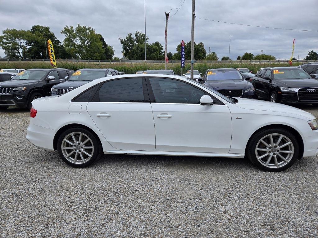 Audi A4 2.0T Sedan quattro Tiptronic 2015