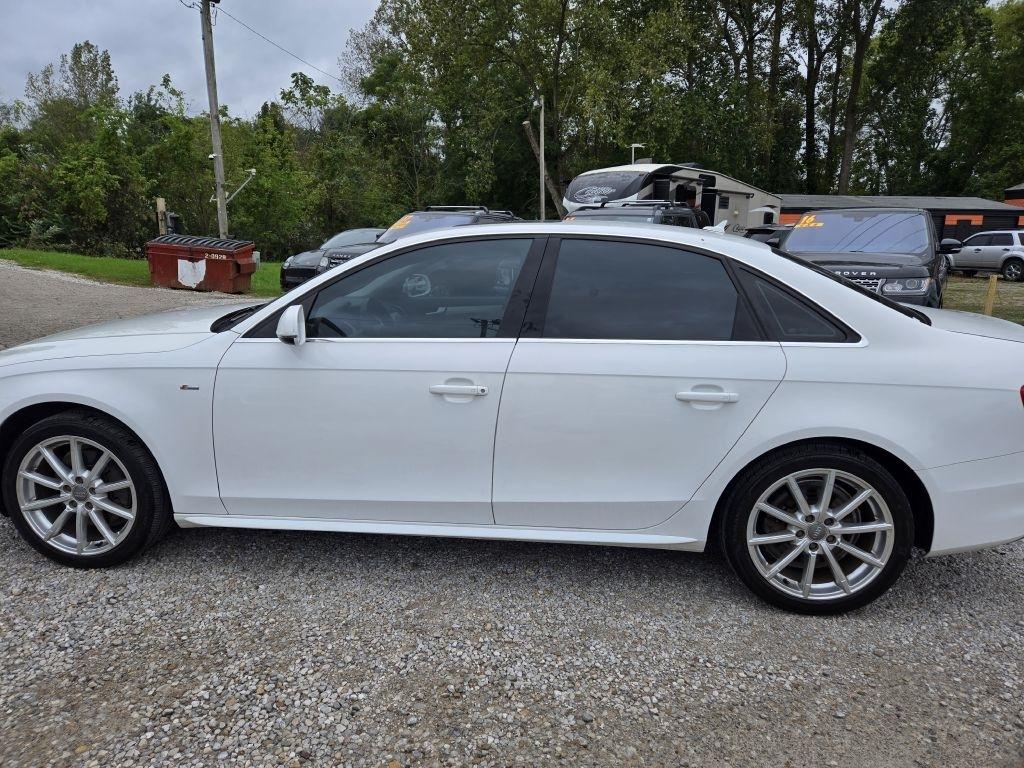 Audi A4 2.0T Sedan quattro Tiptronic 2015