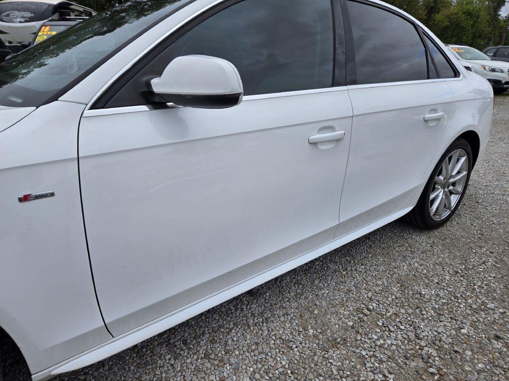 Audi A4 2.0T Sedan quattro Tiptronic 2015