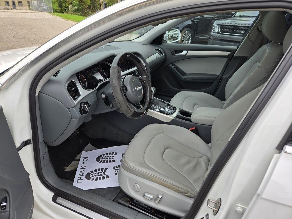 Audi A4 2.0T Sedan quattro Tiptronic 2015