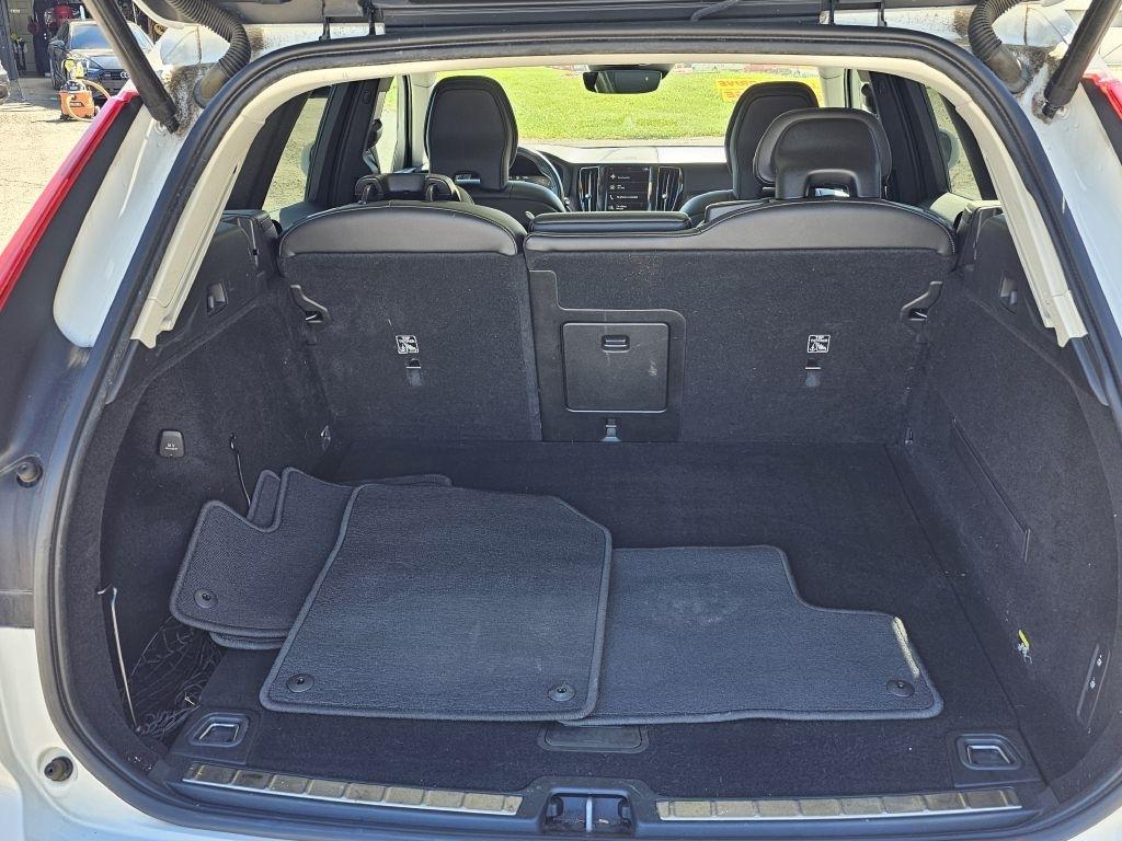 Volvo XC60 T6 Momentum AWD 2019