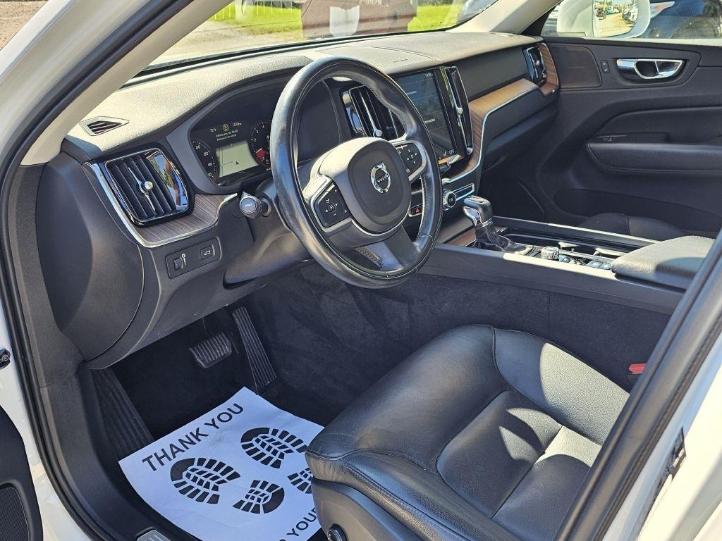 Volvo XC60 T6 Momentum AWD 2019