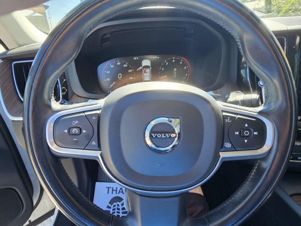 Volvo XC60 T6 Momentum AWD 2019
