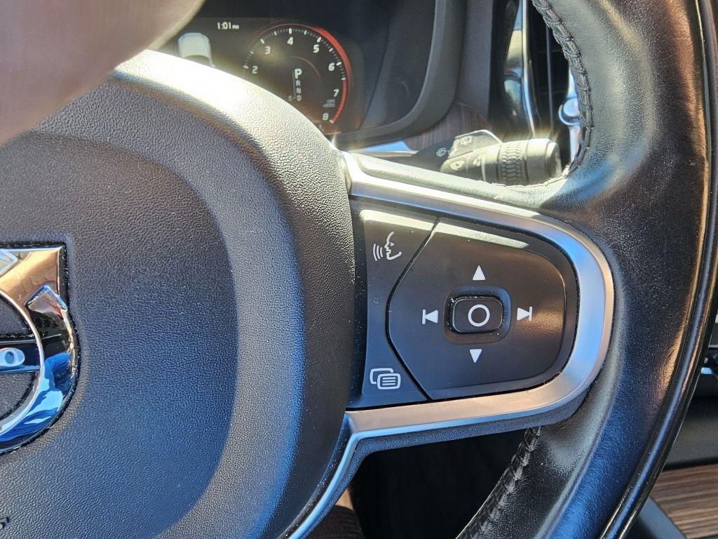 Volvo XC60 T6 Momentum AWD 2019