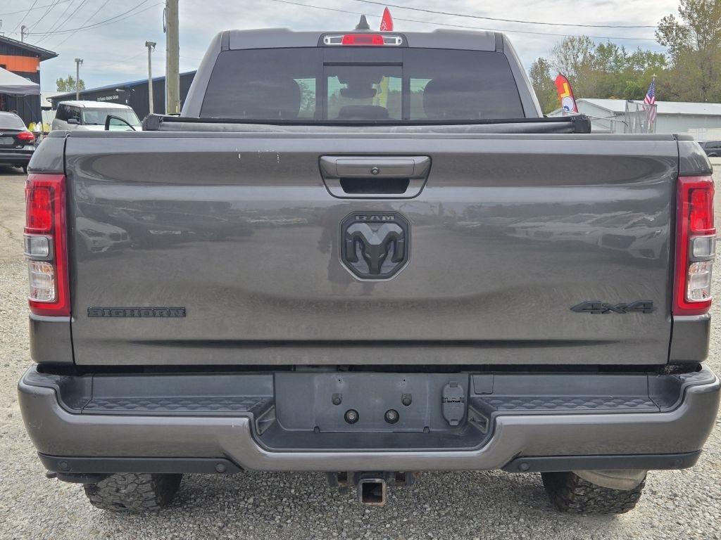 RAM 1500 Big Horn Quad Cab 4WD 2020
