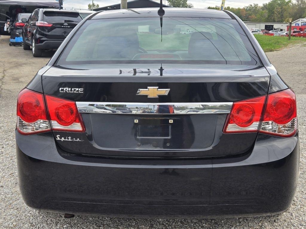 Chevrolet Cruze LS Auto 2013