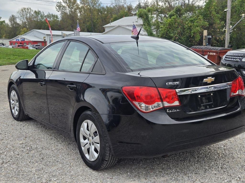 Chevrolet Cruze LS Auto 2013