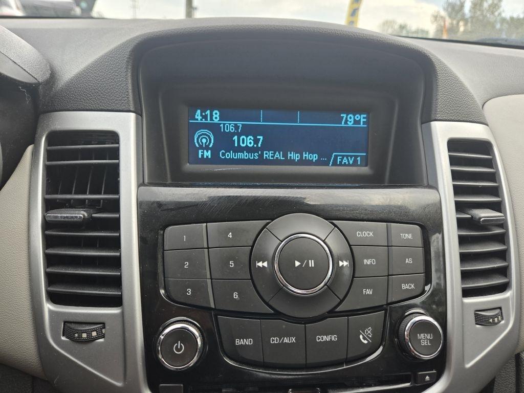 Chevrolet Cruze LS Auto 2013