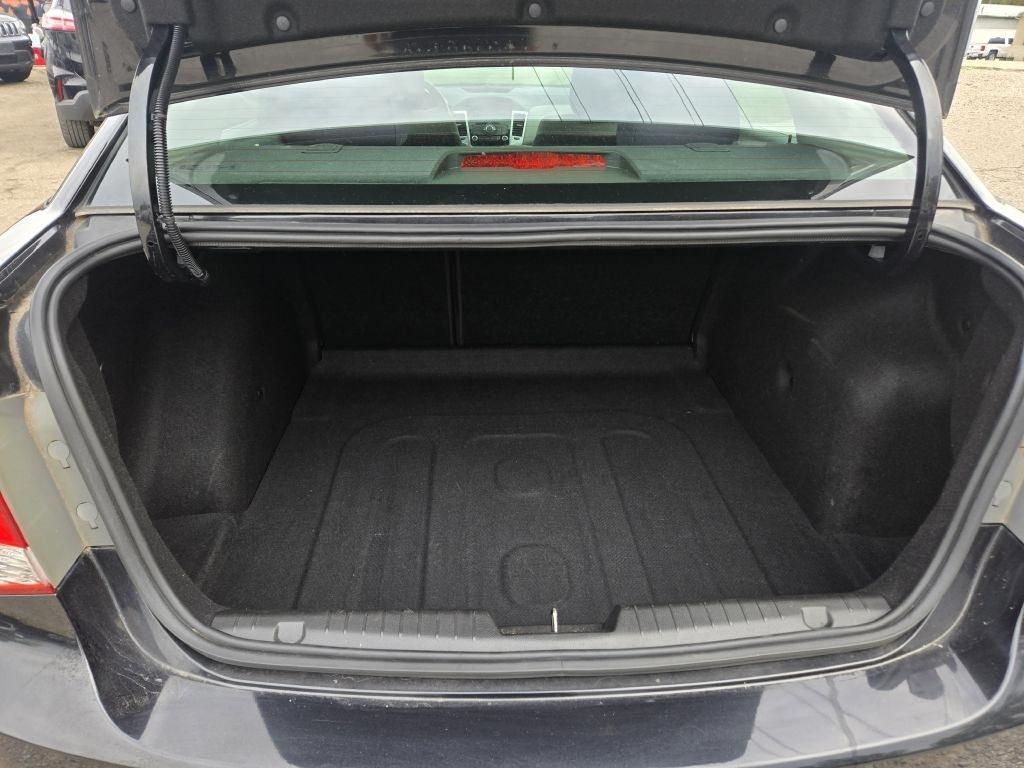 Chevrolet Cruze LS Auto 2013