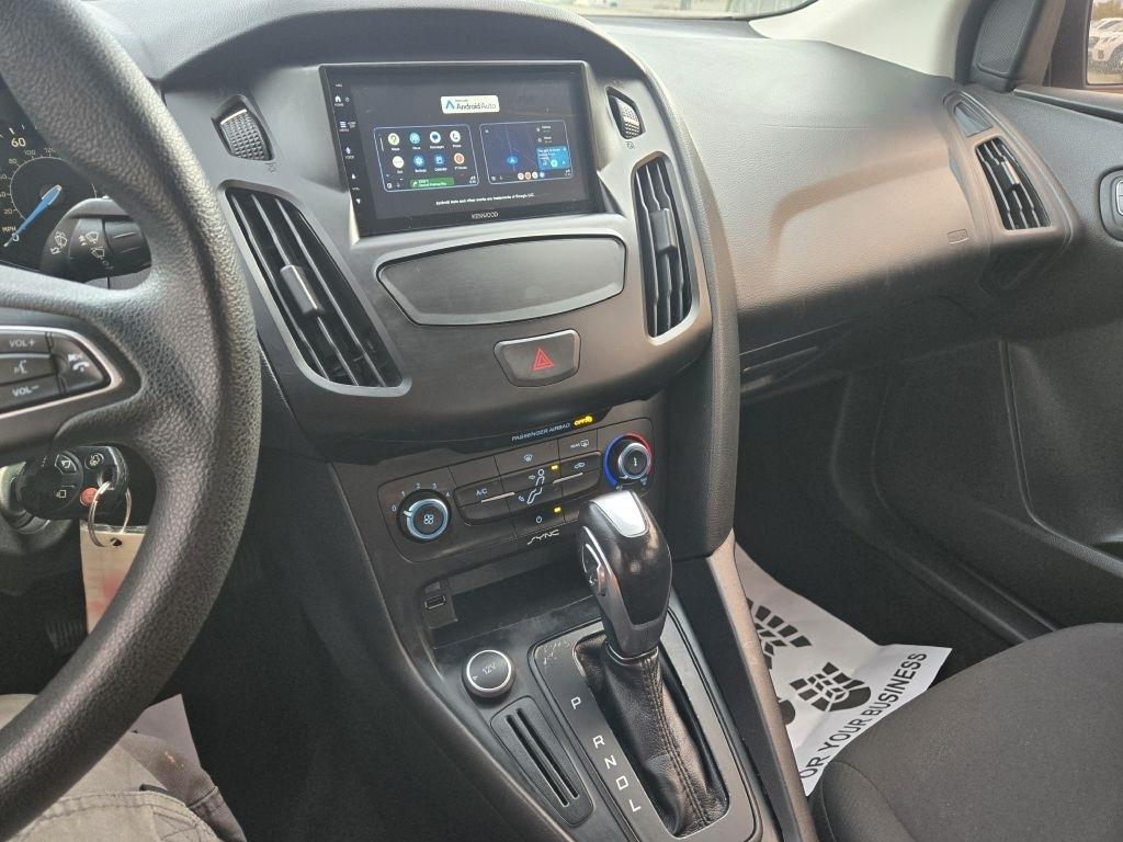 Ford Focus SE Sedan 2015