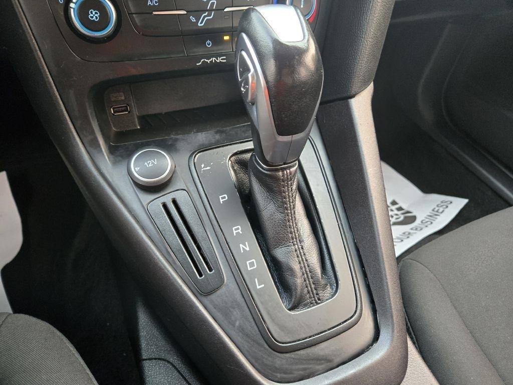 Ford Focus SE Sedan 2015