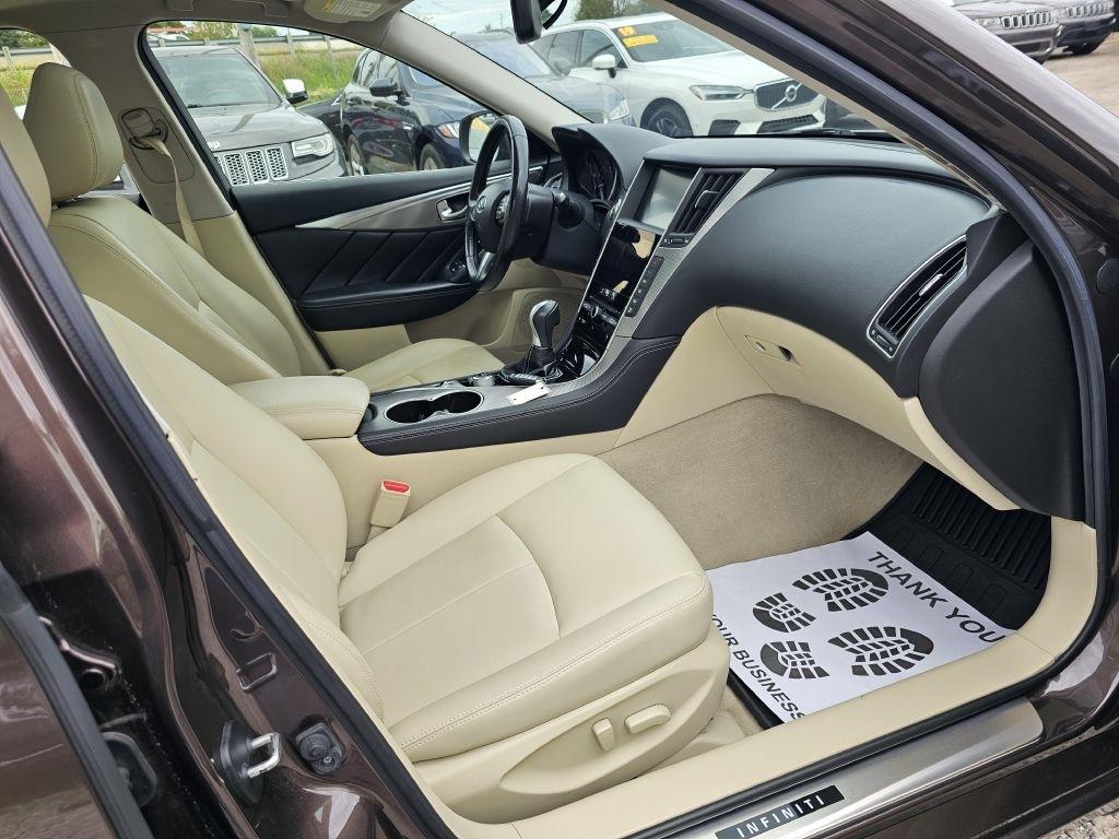 Infiniti Q50 3.0t Premium AWD 2016