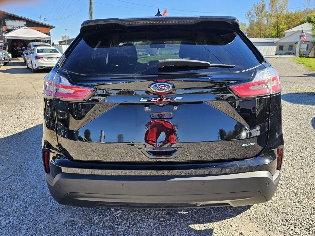 Ford Edge SE AWD 2021